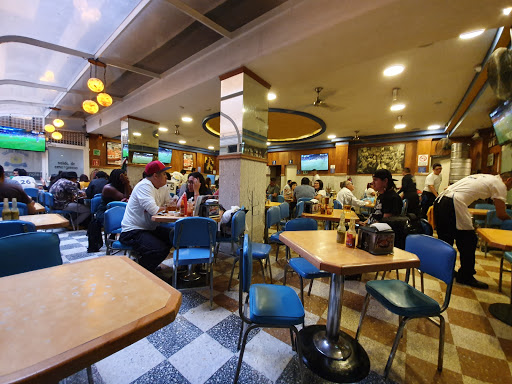 Salón Corona