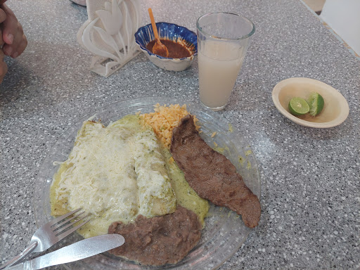 7 Cazuelas de mi Abu