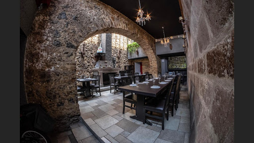 Arco XVIII Restaurant Bar