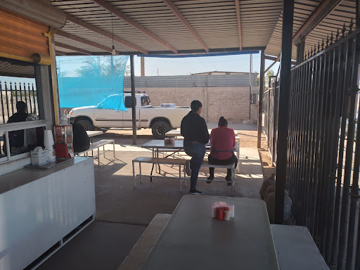 Birreria en Mexicali- Birrieria Lopez