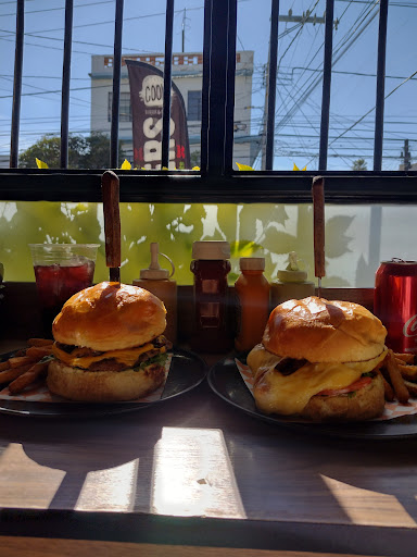 Cool! Burger & Fries