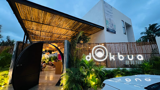 Dokbua by Po Thai