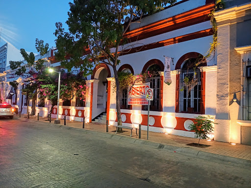 El Gallito Restaurante