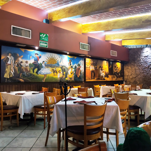 El Gaucho Tradicional Calzada