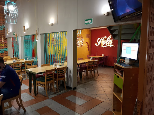 Fonda Chilangos