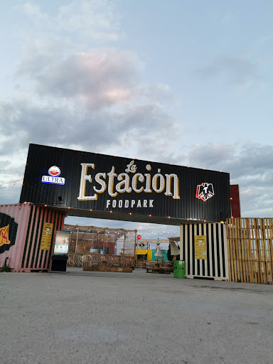 La Estacion Food truck park