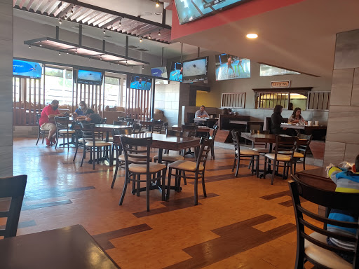 La Guarida Bar & Grill