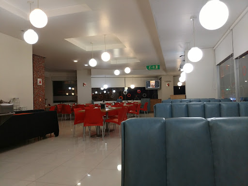 La Mandarina Restaurant