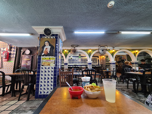 Las Monjitas