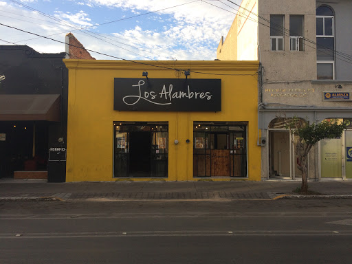 Los Alambres