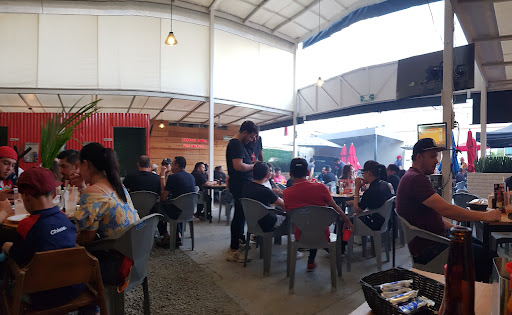 Los Salseados | Seafood & Grill