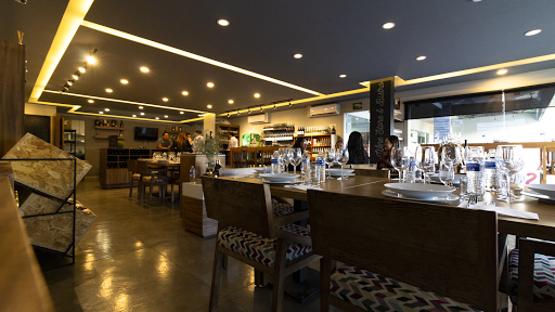 Magna Selections Wine Bar & Store
