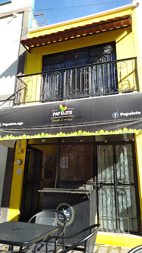 PAP’ELOTE (Centro) Elotes, Chascas y más.