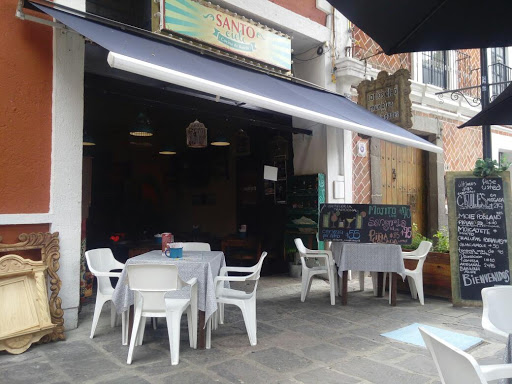 SANTO cielo Cocina de Barrio