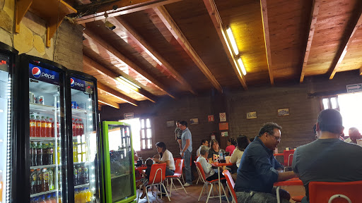 Tacos Los Pioneros