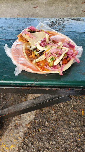 Tacos de guisado de la tulum
