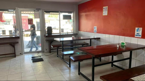 Taquería “Los Compadres” - Ciencias Humanas