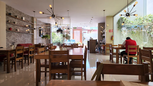 VALNATA BREAKFAST GALLERY