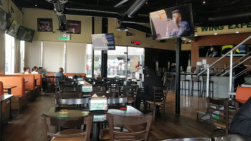 Wingstop Río Grande