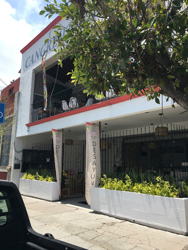 Zaguán de lola
